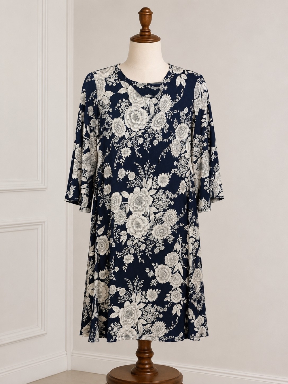 Tommy Hilfiger Navy Floral Shift Dress